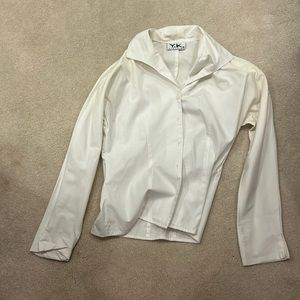 White button down shirt